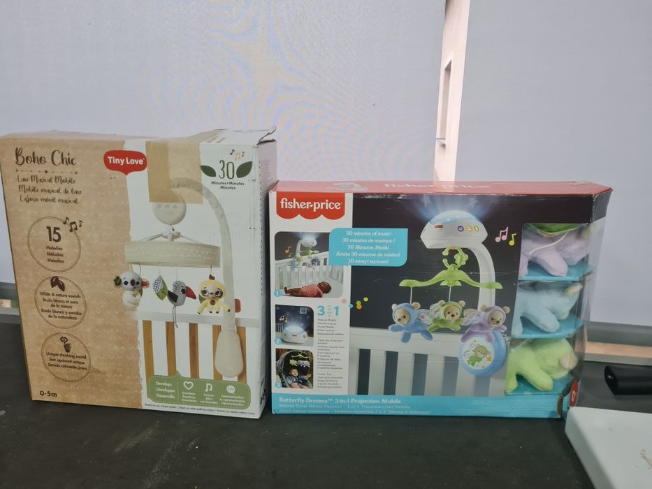 Carusel muzical cu proiectie Fisher Price