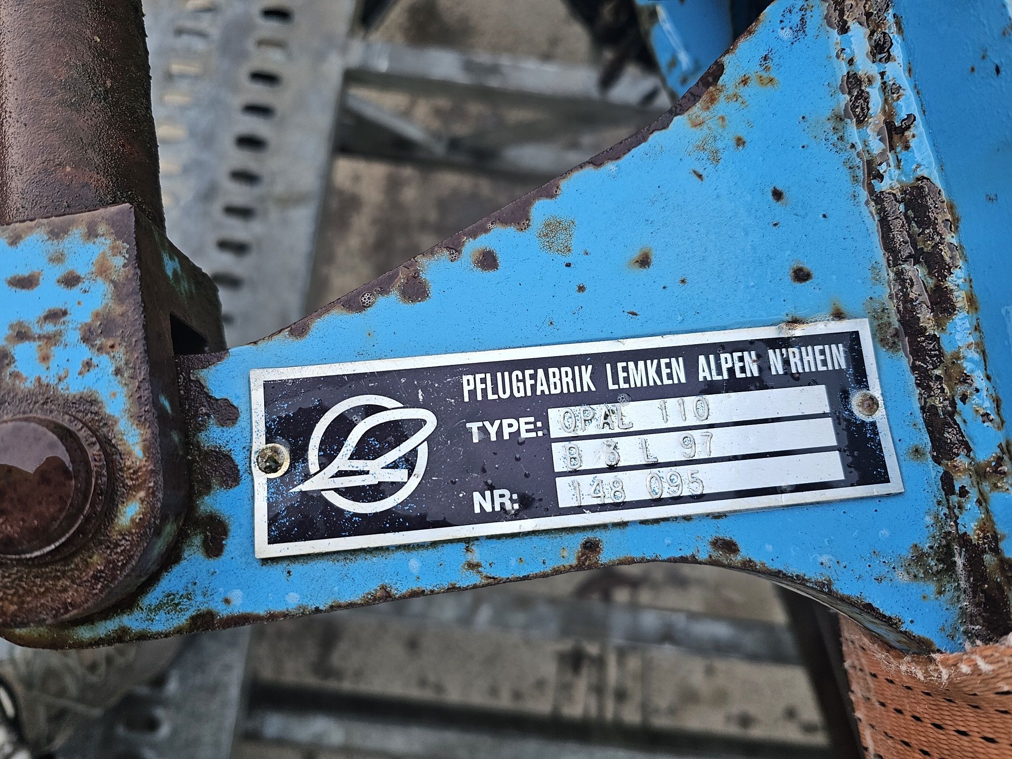 Plug Lemken opal 110 Vari