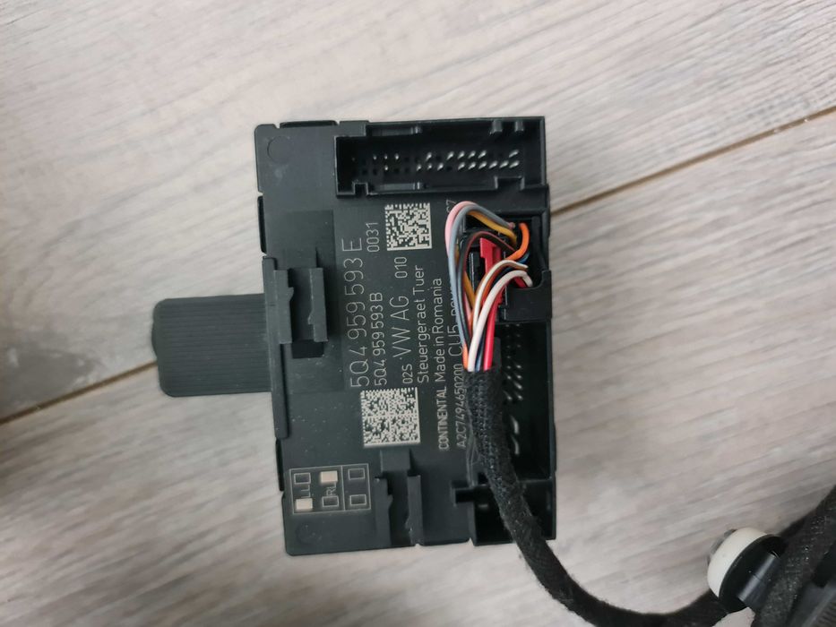 Oglinzi + calculatoare Skoda octavia 3, incalzire, rabatare si lumina