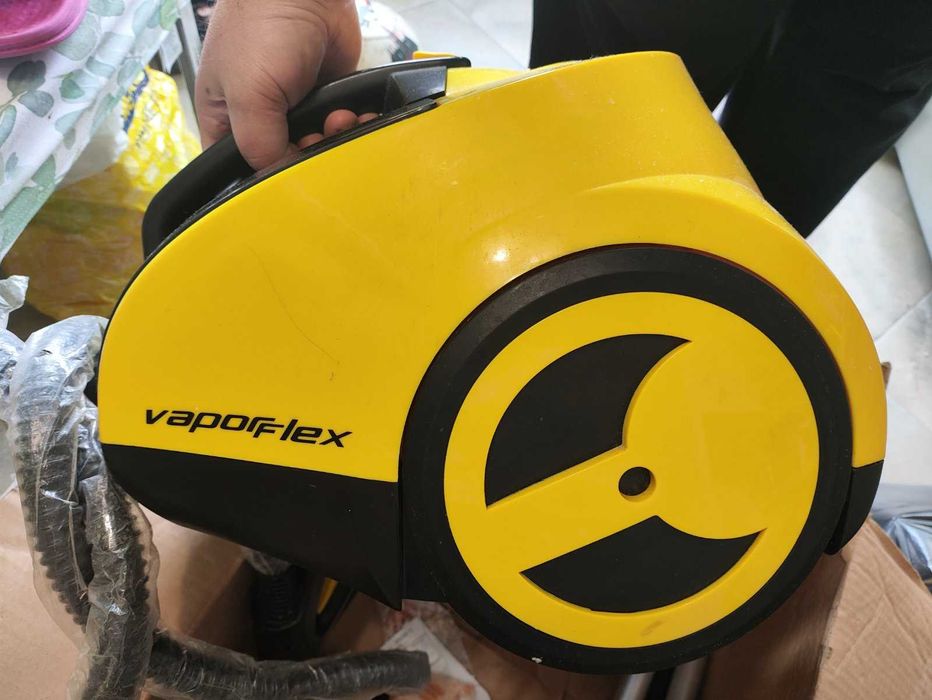 Продавам Парочистачка Royal Vaporflex