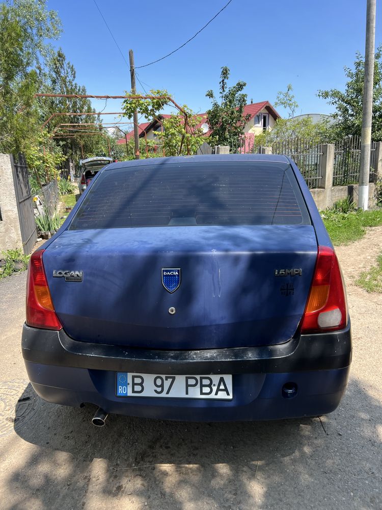 Dacia Logan.