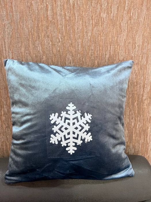 Подушки для подарок.