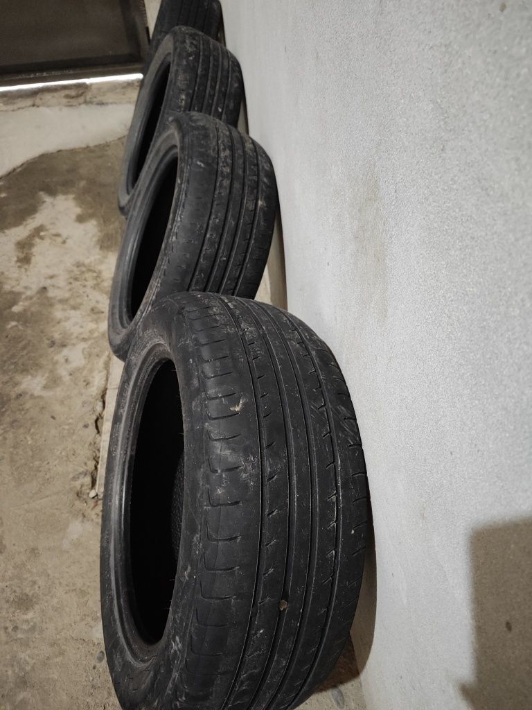 Продаю шины 195/55 r15