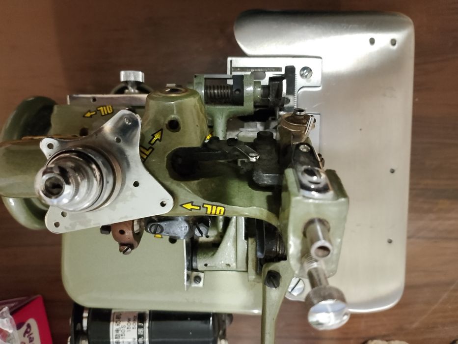 Продавам триконечен оверлог