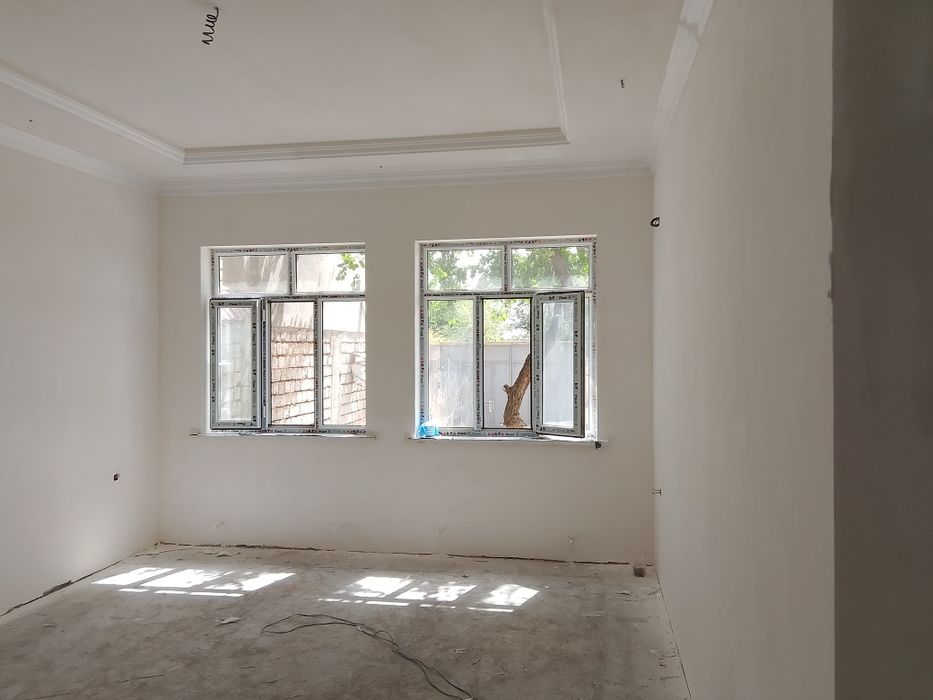 Продаю дом на 3 кахрамон пост махалла парвоз