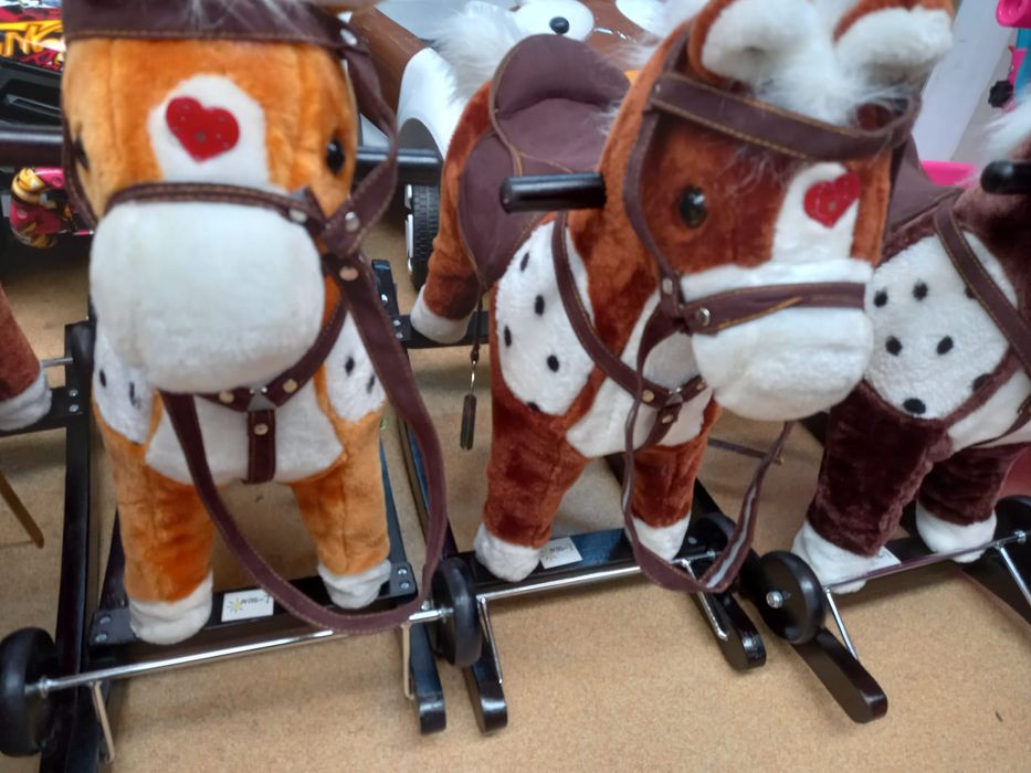 Carut balansoar. 2 marimi. Diverse culori. Nou!