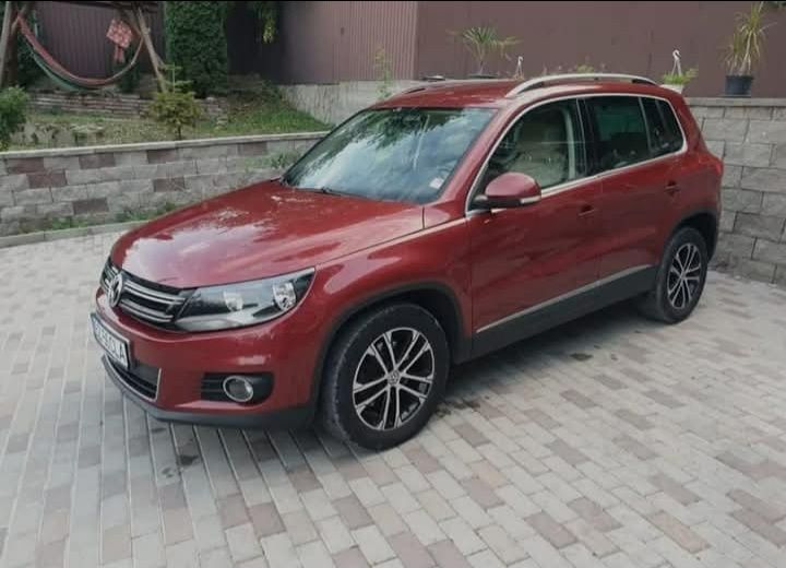 Volkswagn Tiguan 2012
