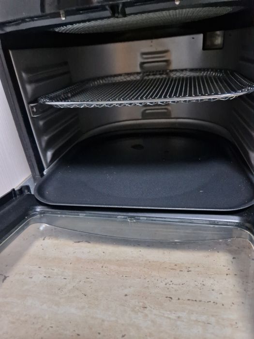 Friptueza  multi funcțională.