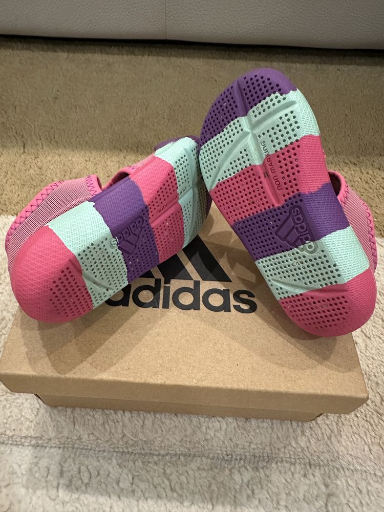 Сандали adidas за момиче