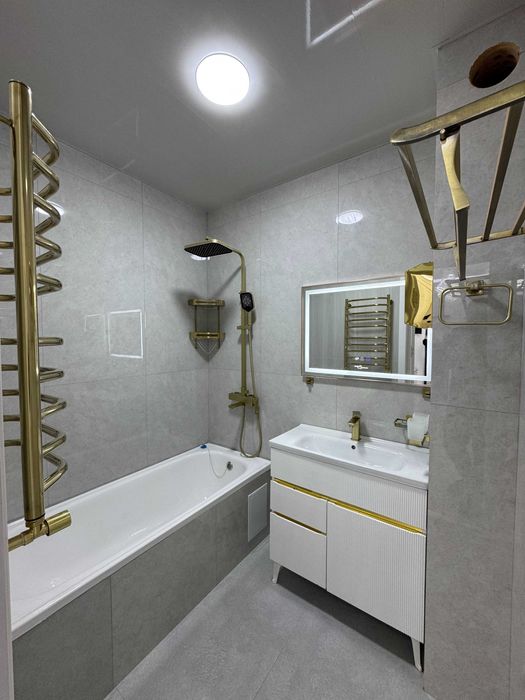 2-комнатная меблированная квартира| 2 xonali-kvartira 69m2 Dream House