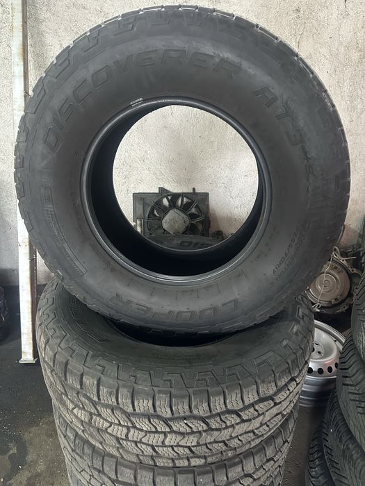 Гуми Cooper Discoverer AT3 / 285 70 17