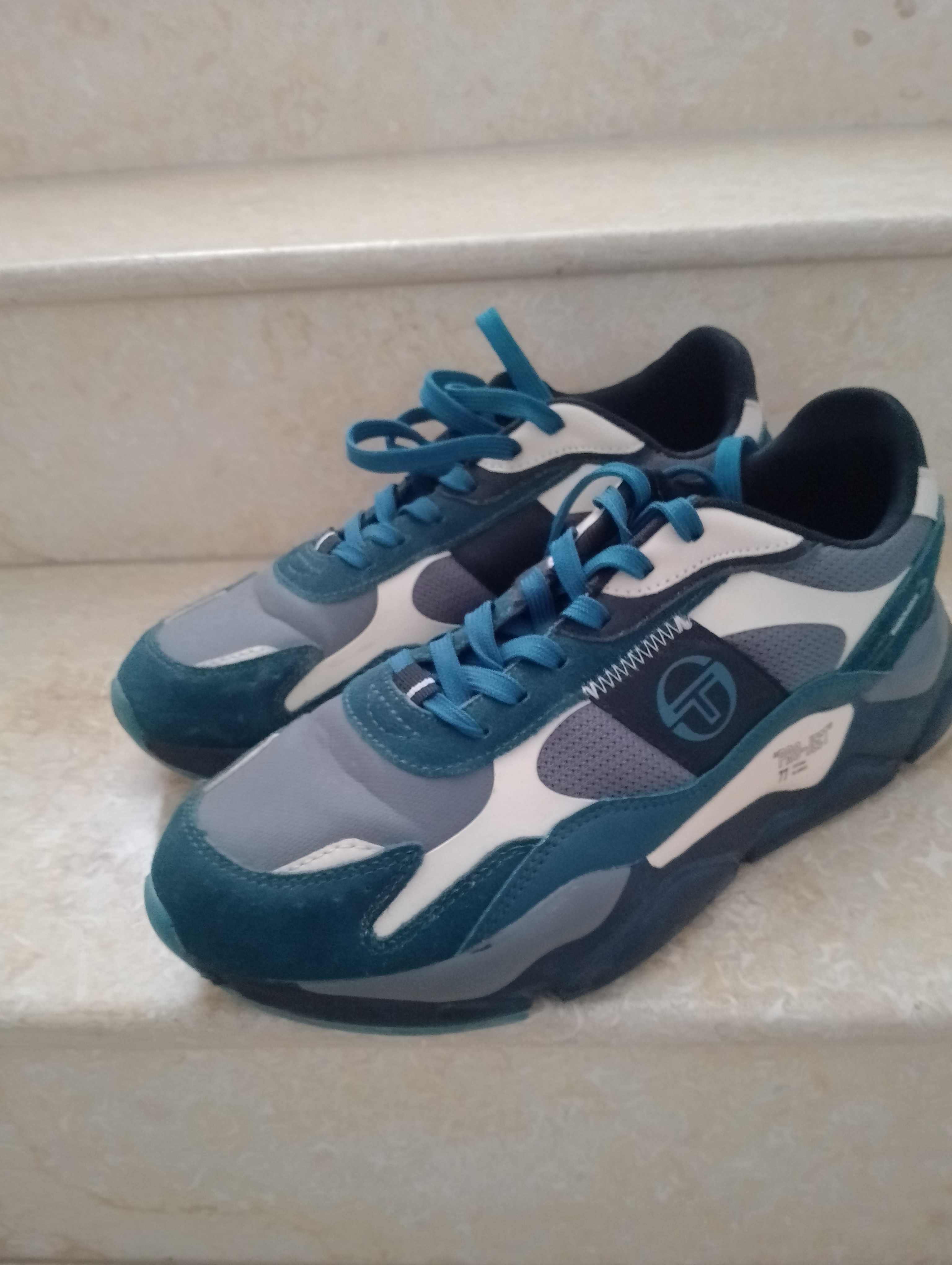 Маратонки sergio tacchini. 44