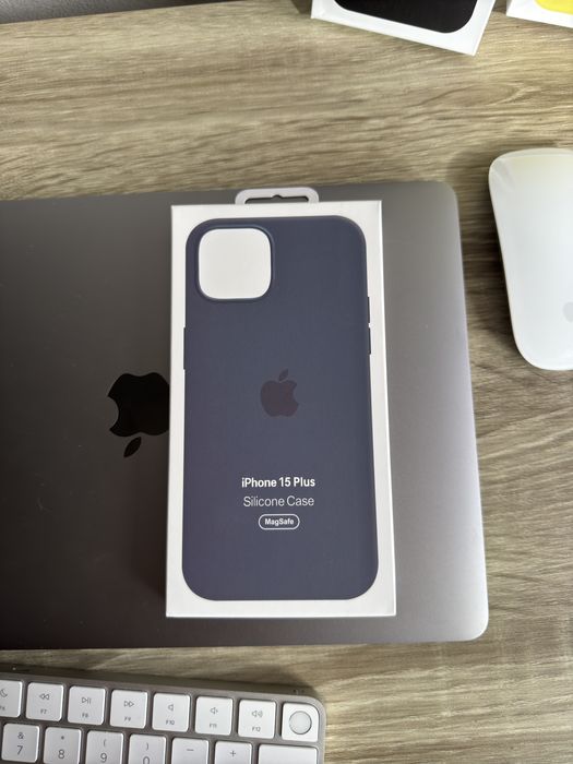 Iphone 15 plus MagSafe case - Storm Blue