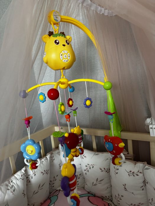 Продам детский мобиль в кроватку
