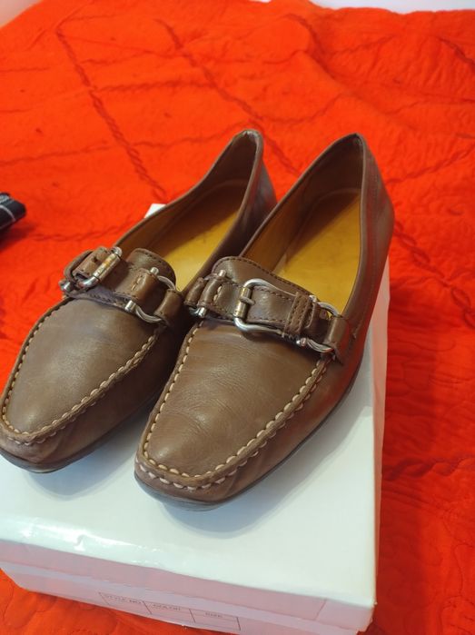 Pantofi din piele Geox!