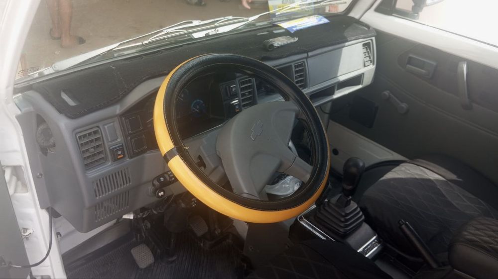 Мошин сотилади 2023 йли