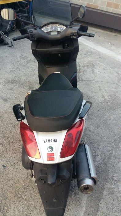 Yamaha Х-max 125 иYamaha Х-max 250 -На части