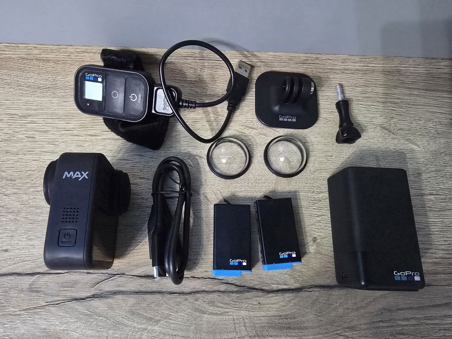 Vand GoPro Max360  Impecabila