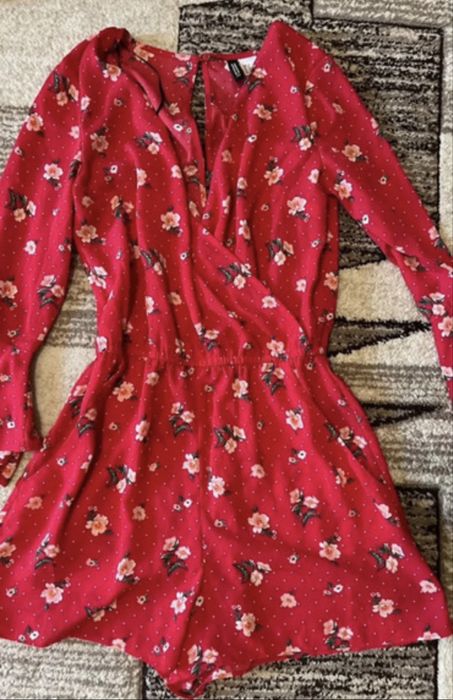 Noua, salopeta usoara lejera H&M, marimea s.