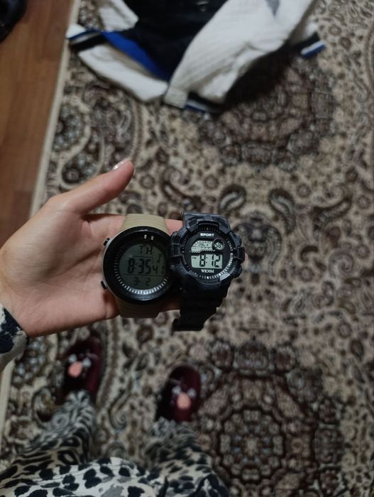 Qo'l soati bolalar va kattalarniki