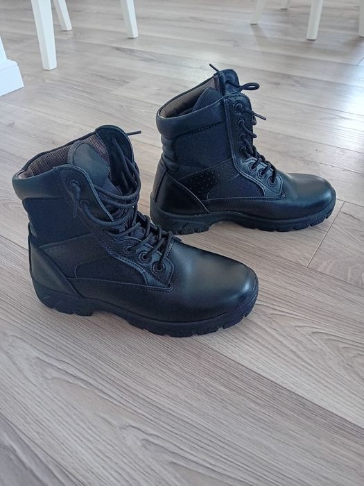 Vând ghete piele, non-metalici, marime 43-27,5 cm