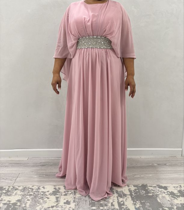 Платье вечернее