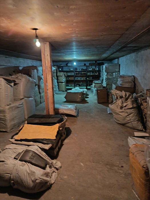 Урикзор.Кулай локация арендага Изза Темир Бозор.Токзор махалла Кичкина