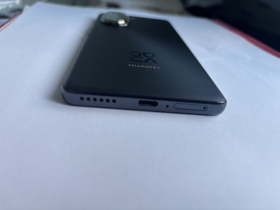 Huawei Nova 10 pro - като нов
