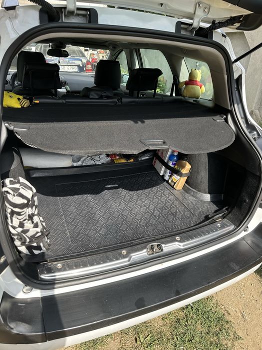 Peugeot 308 SW impecabil, masina de familie tinuta in garaj