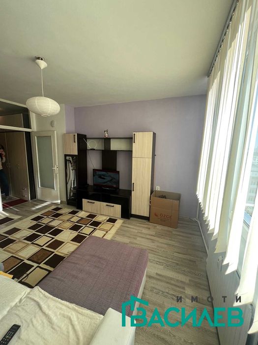 Дава се под наем Едностаен апартамент в София, Център - 35 кв.м за 357 € - Снимка #3