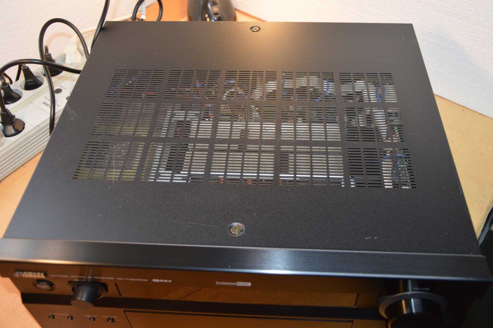 Amplituner Yamaha RX-V1400