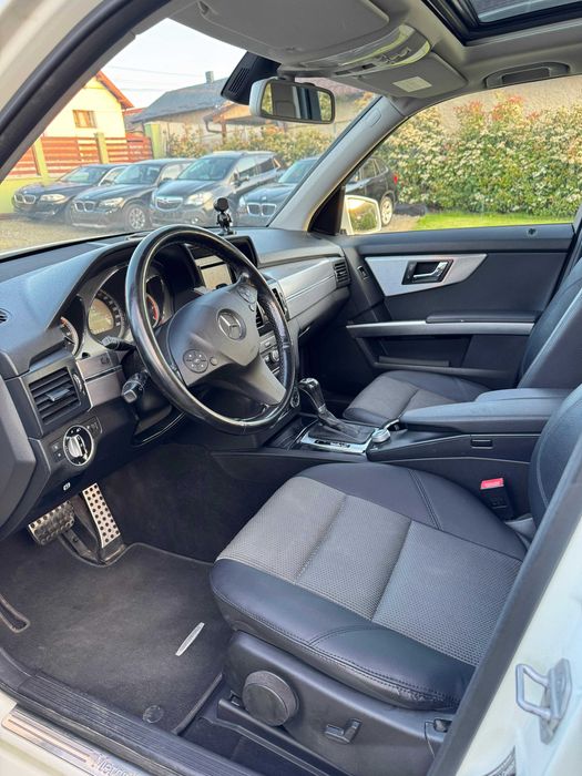 Vand Mercedes GLK 200 sport din 2011