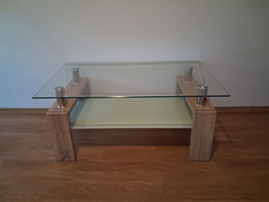 Masa de cafea din striclă
