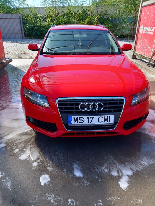 Vând Audi a4 b8.