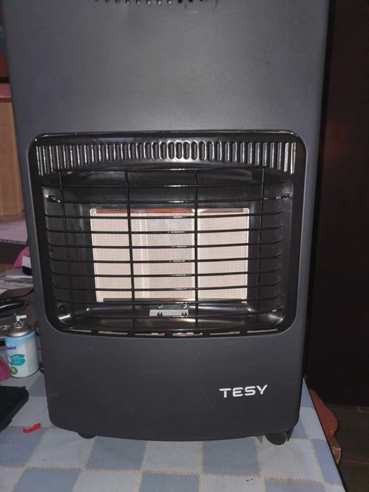 soba pe gaz Tesy