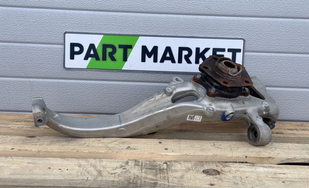 Ляв шенкел AUDI Q7 Q8 4M 4M0407559