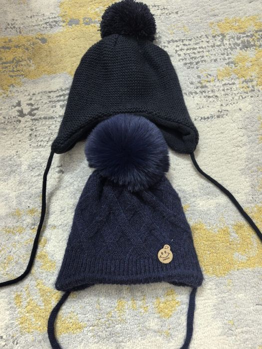 Set 2 caciuli iarna , 3-6 luni