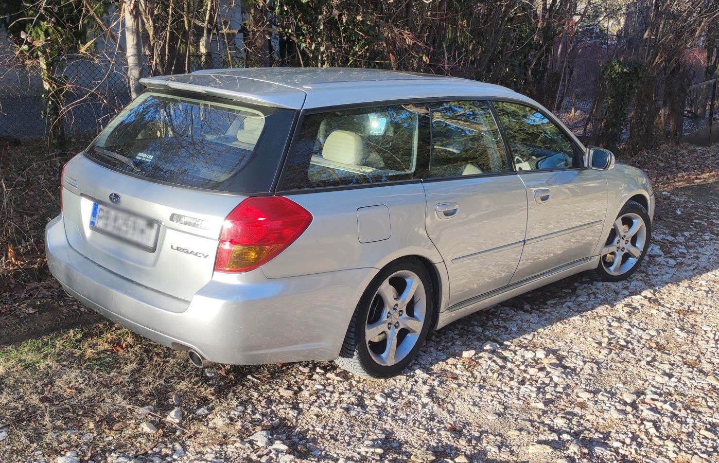 Subaru Legacy 3.0 H6 245к.с.