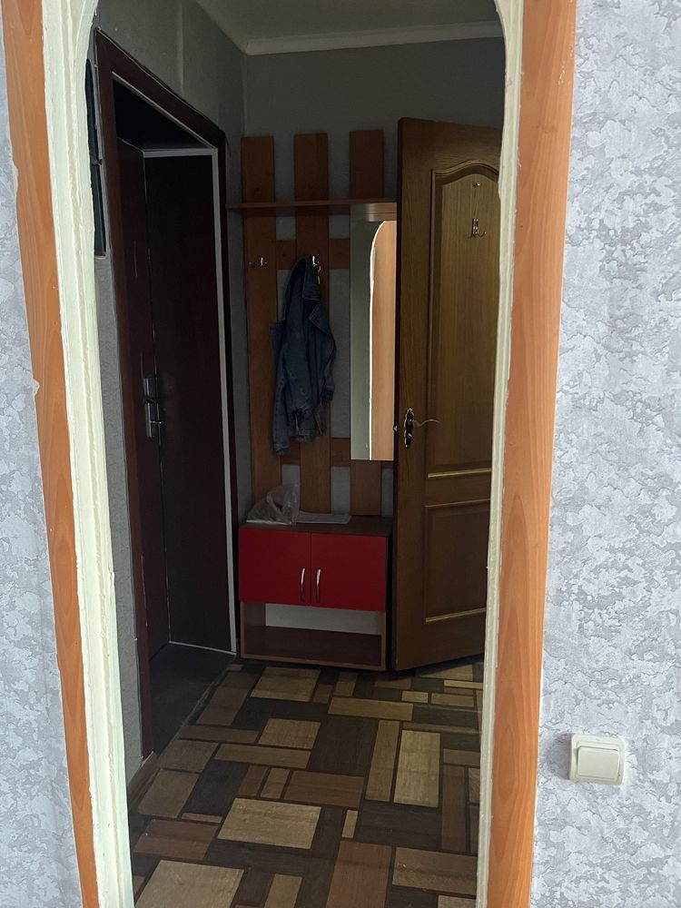 Продам 1 комкомнатную квартиру