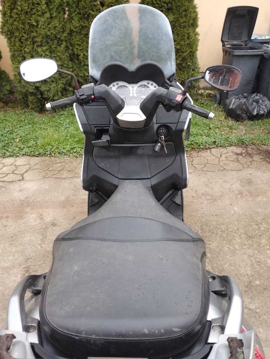 Vând scooter APRILIA ATLANTIC 500