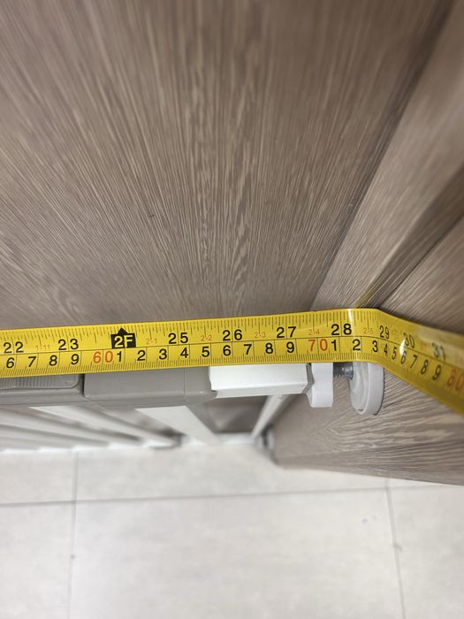 Метална врата/преграда за деца или домашни любимци