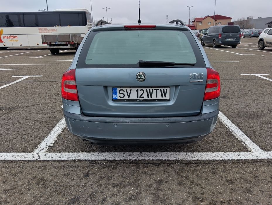 Vând Skoda Octavia II , 1.6 benzina