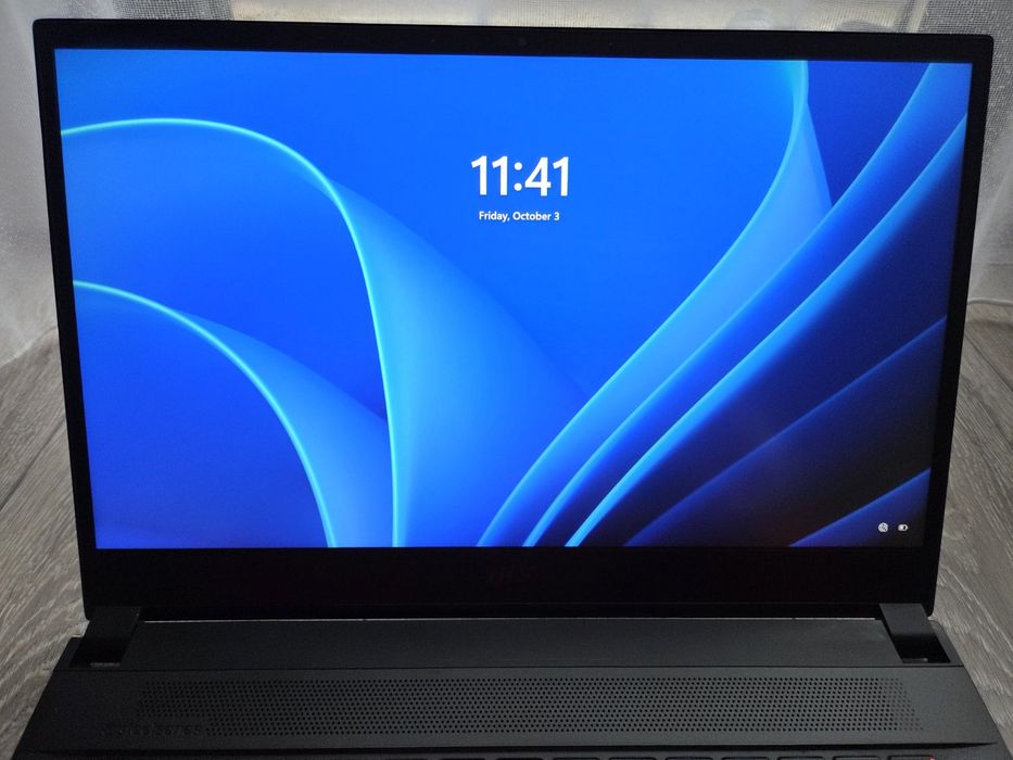 MSI GS66 i7 11800H / RTX 3080 / 32GB Ram / 2 TB SSD