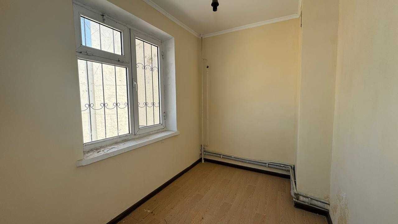 Farg'ona sh. Vatniy 5-maktab 1 xoanli uy sotiladi  ID:284401