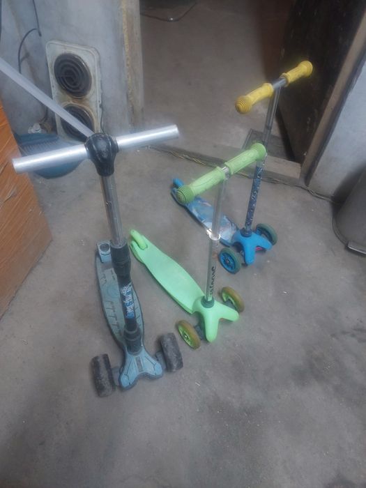 прадаю самокат 1 новый,остальние 3 рабочий