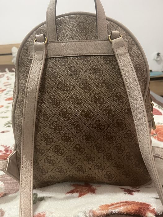 Оригинална раница Guess Manhattan II HWSG71 18330