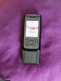 Telefon Nokia Slide cu încărcător