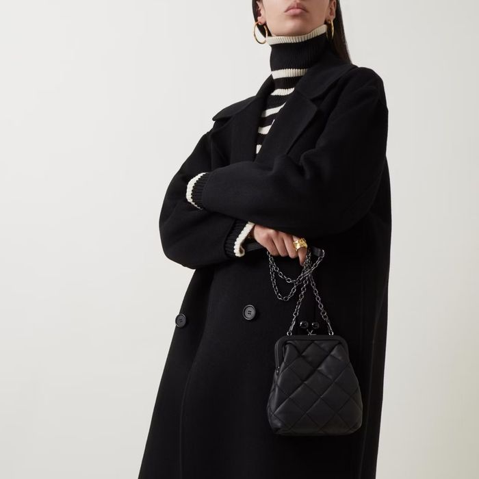 WEEKEND MAX MARA Geantă matlasată din piele nappa