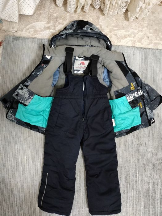 Детская куртка зимняя с комбинезоном