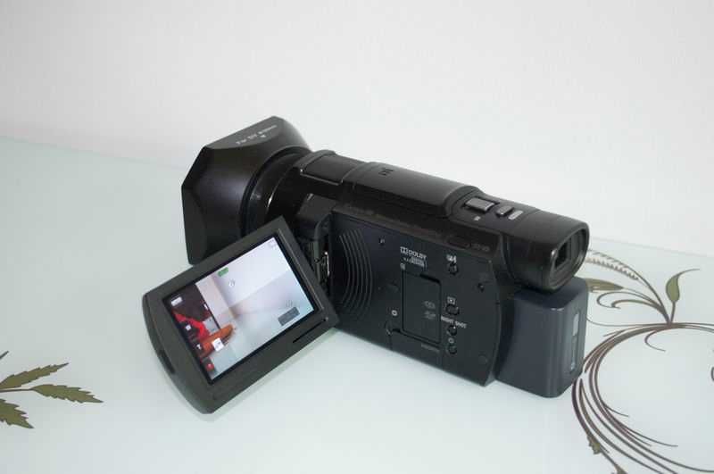 Видеокамера Sony FDR AX 33-4K